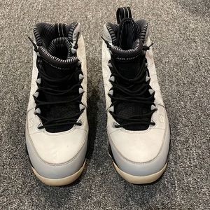 Men Jordan 9’s